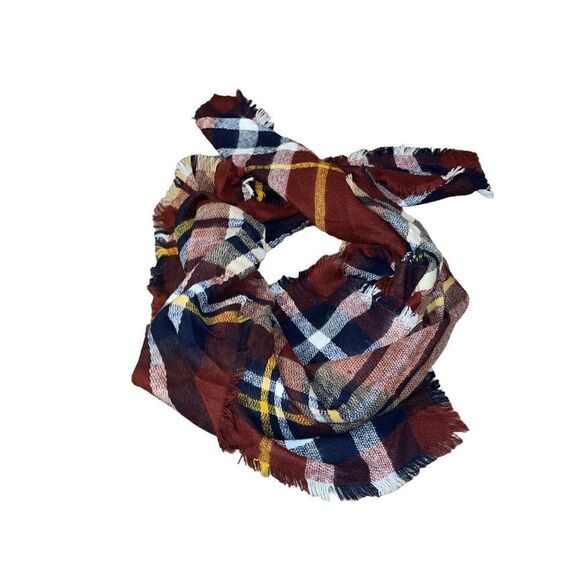 Plaid Oversized Blanket Scarf - Picture 3 of 14